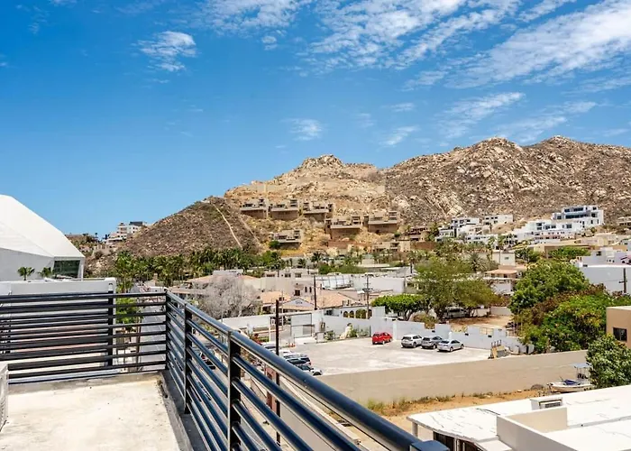 Apartamento New Listing • Prime Location • Cozy & Modern Cabo San Lucas