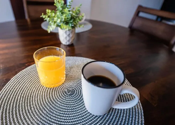 Apartamento New Listing • Prime Location • Cozy & Modern Cabo San Lucas